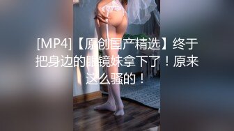 新人 甜七七 厨房场景 性感黑色皮衣 媚态妖妖艳艳摄人魂魄【62P/91M】