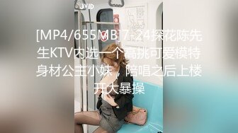 快手熟女 超级巨乳· 淡淡的野百合 ·❤️ 眼镜人妻，十个有九个骚，奉献巨乳邀请你观赏荡舞，掰开骚穴等你舔 都流水了 (2)