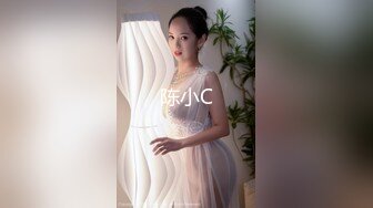 [MP4/ 1.06G] 极品萝莉穿衣做爱土豪玩操制服爽马尾辫极品萝莉 后入拽着马尾辫怼操一点都不怜香惜玉