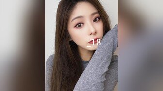 兩大哥輪番爆艹剛從村裏來的黃毛妹子，壹頓輸出，幹得妹子小B疼，下樓叉開腿