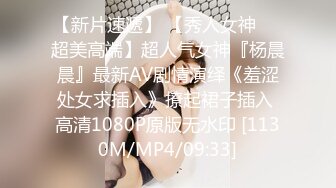 最浪推特反差婊网红【爱丝袜Vivian姐】最新定制视频-淫荡鸭舌帽女神 抽烟裹屌后入黑丝高跟女神