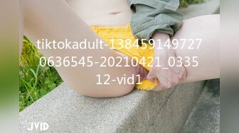 【极品❤️童颜巨乳】牛仔爆乳女孩和男友疯狂激情 69互舔挺会玩 穿衣服迫不及待开操 侧插提腿一起高潮